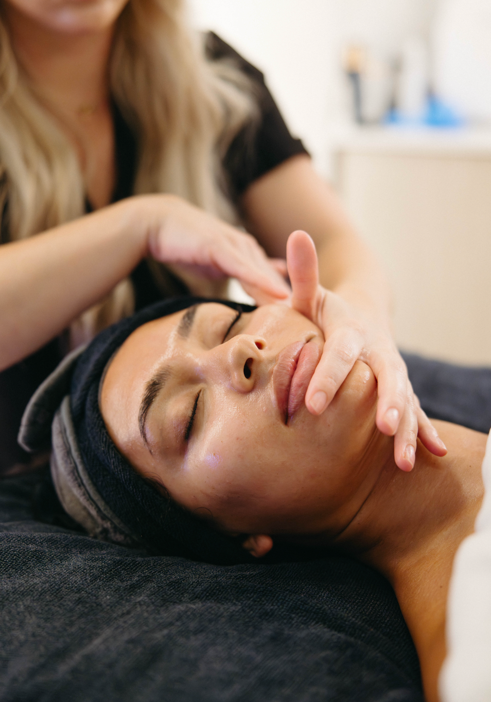 How to Achieve the Best Winter Glow