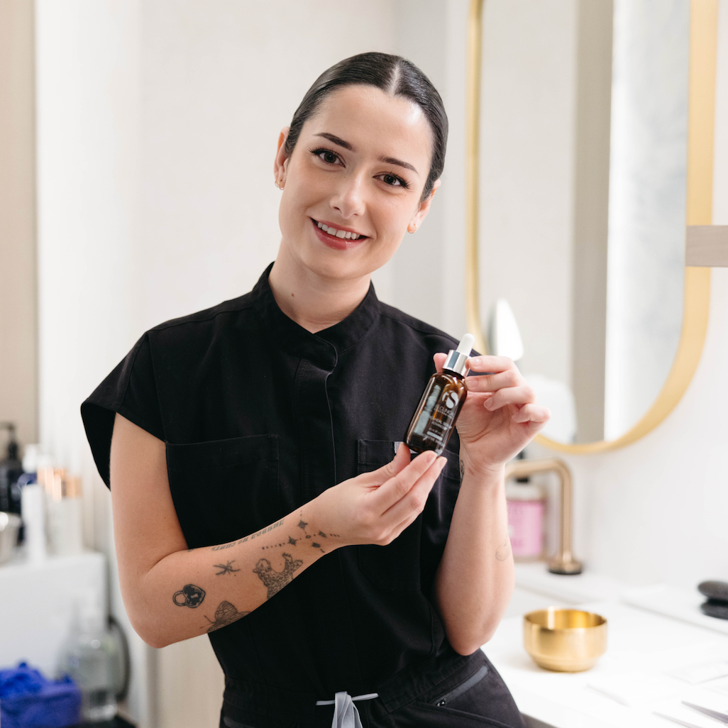 How to Effectively Layer Your Skincare Products