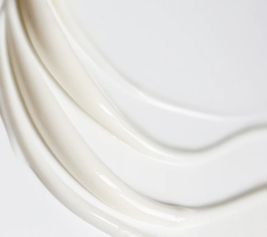 Close-up of Ourself Daily Renewal Cream Rich